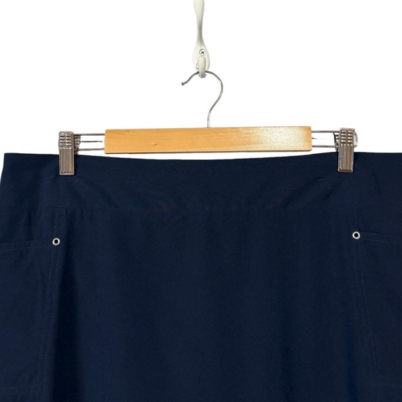 Claire France, Plus Size Skort - Navy Blue With Mesh Trim, Size 16W - Picture 3 of 9